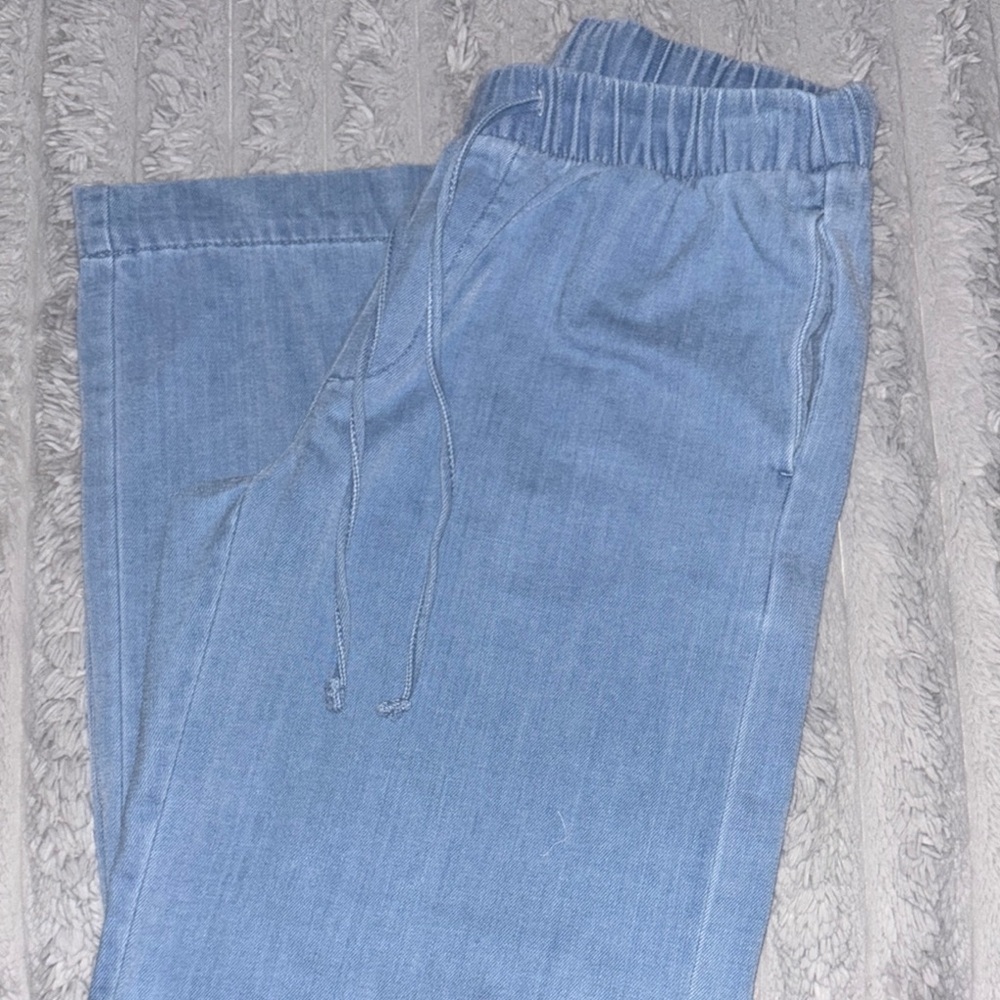 Light Wash Denim wide leg  - Drawstring Waist jeans size xs